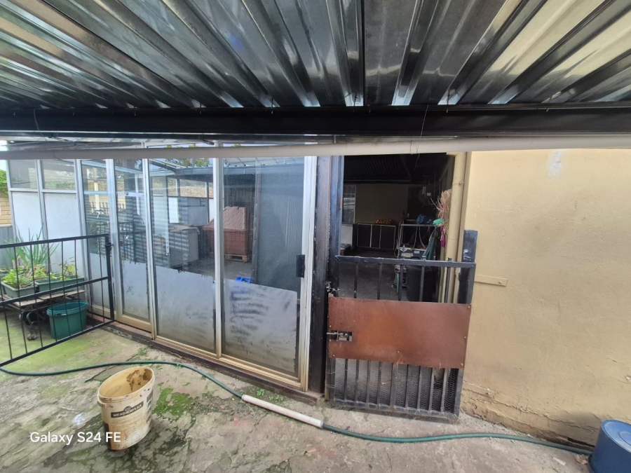4 Bedroom Property for Sale in Oos Einde North West